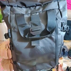 Wandrd Prvke 21L - with Essential Camera Bundle and Waist Straps Backpack.